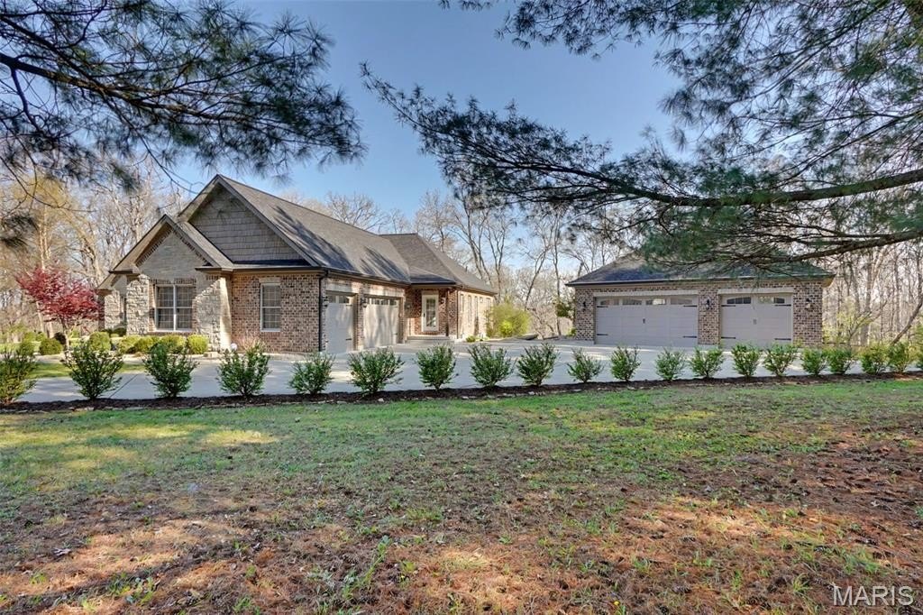 Single Family 3BR 5BA - 353 Callaway Ridge Drive, Defiance, MO