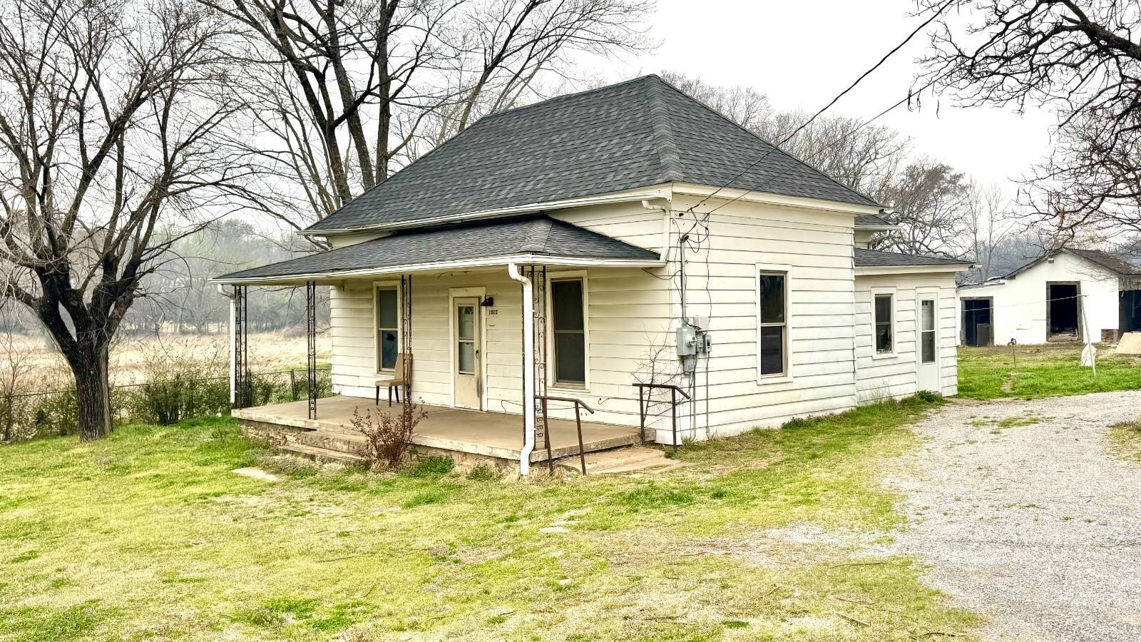 Other 2BR 1BA - 1003 W Washington Ave, McAlester, OK