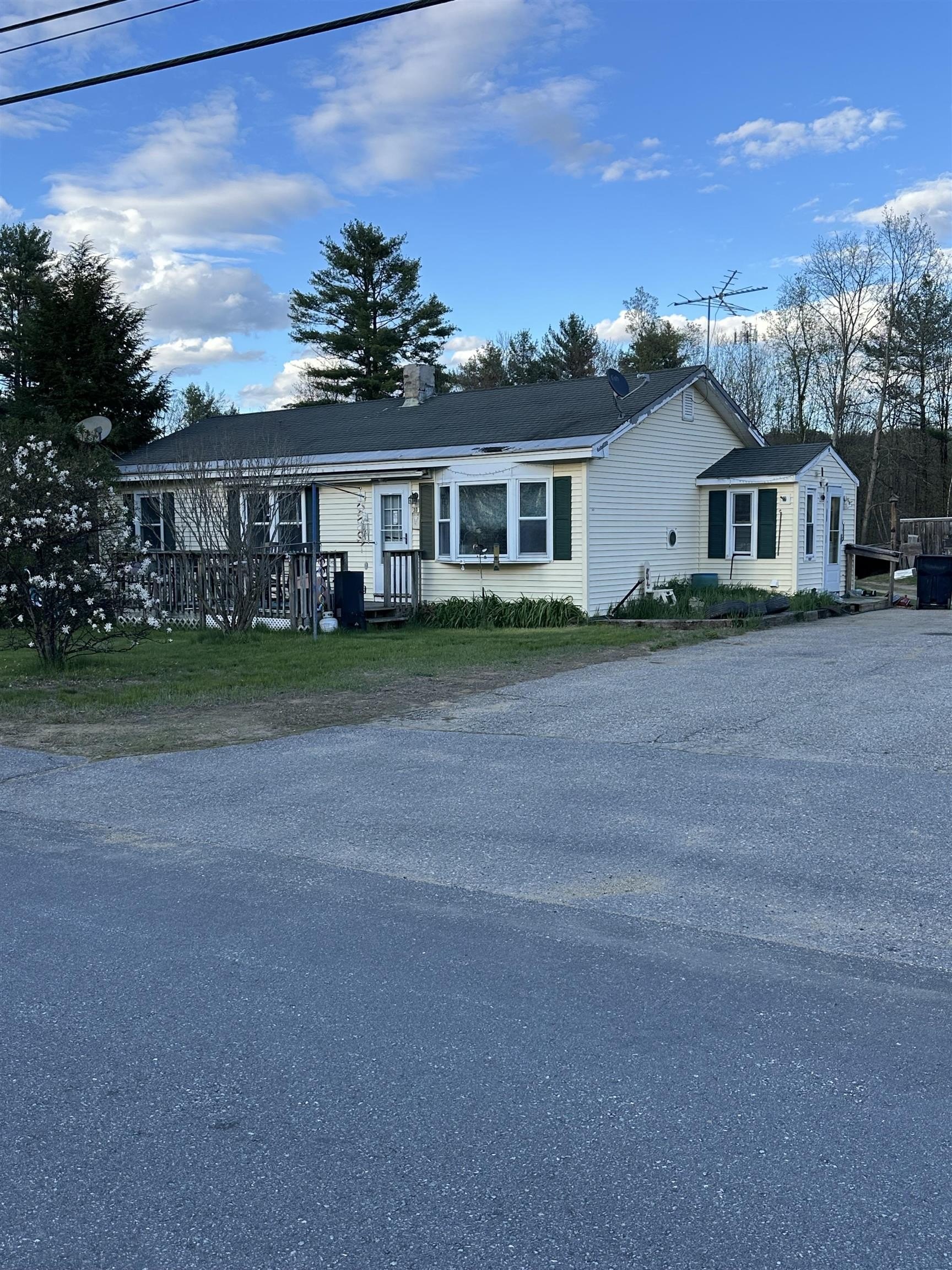 Single Family 3BR 1BA - 30 Forrest Road, Northfield, NH