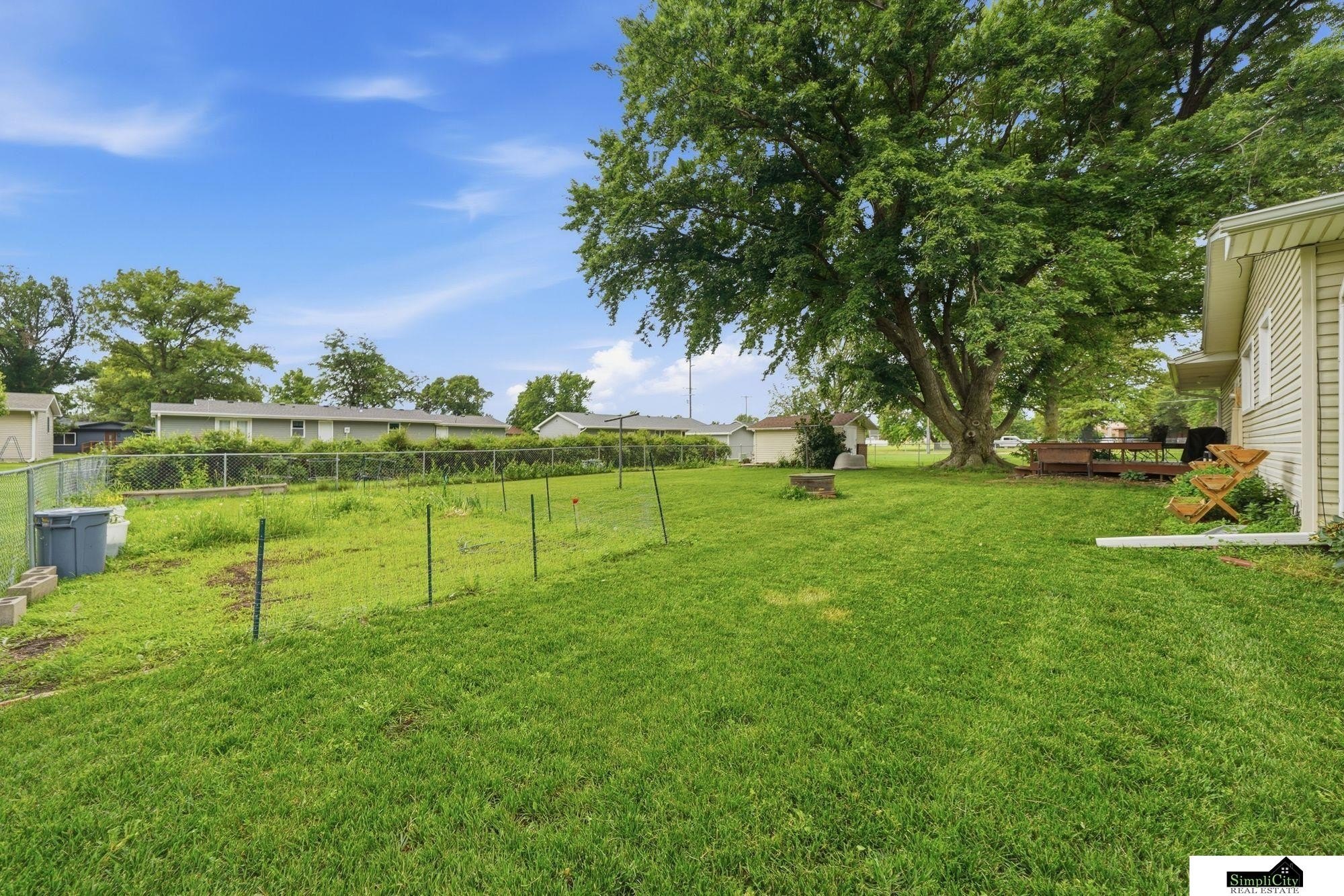 Single Family 2BR 2BA - 355 Kansas Street, Utica, NE