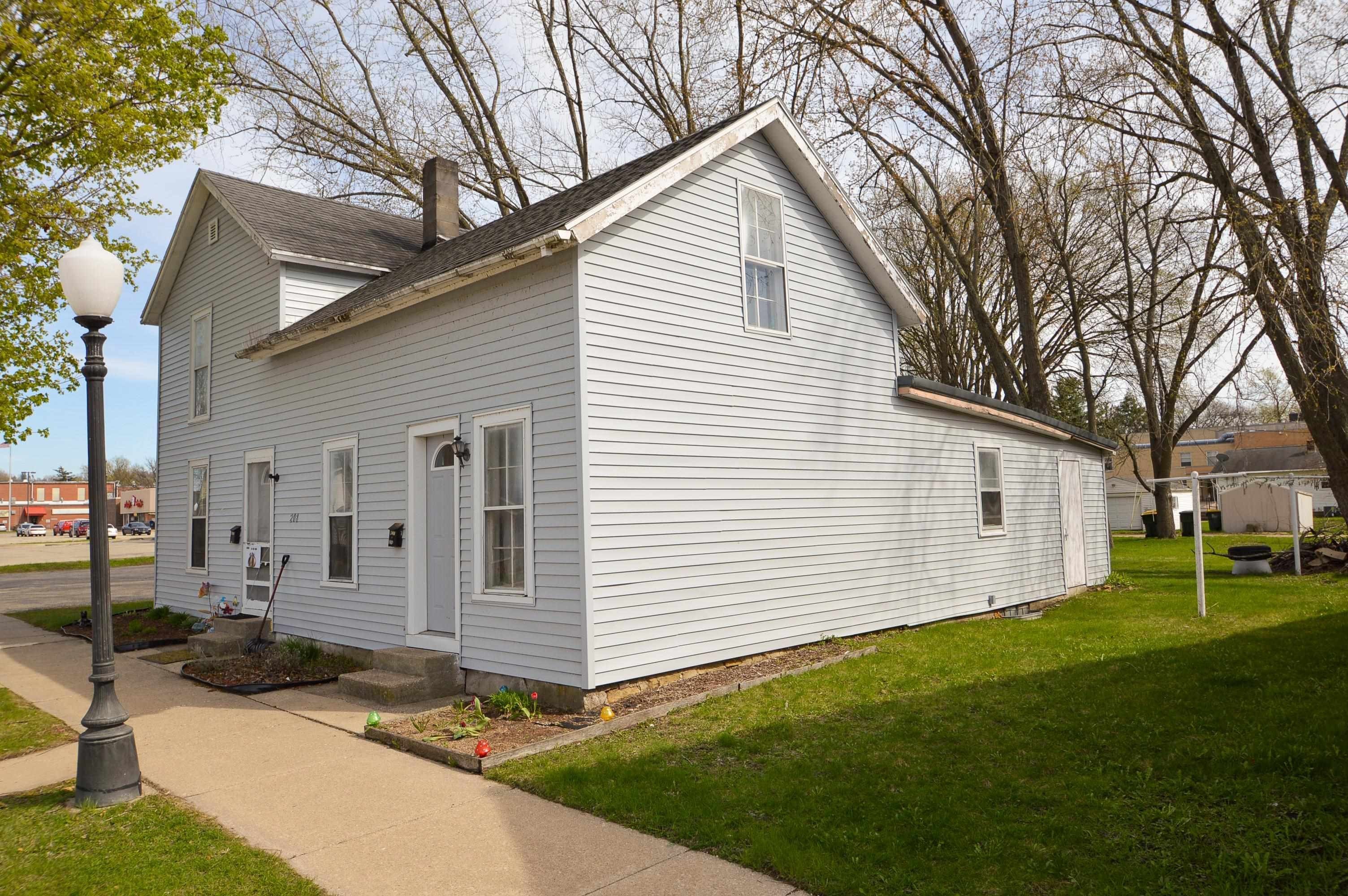 Other 3BR - 208 W Oak Street, Boscobel, WI