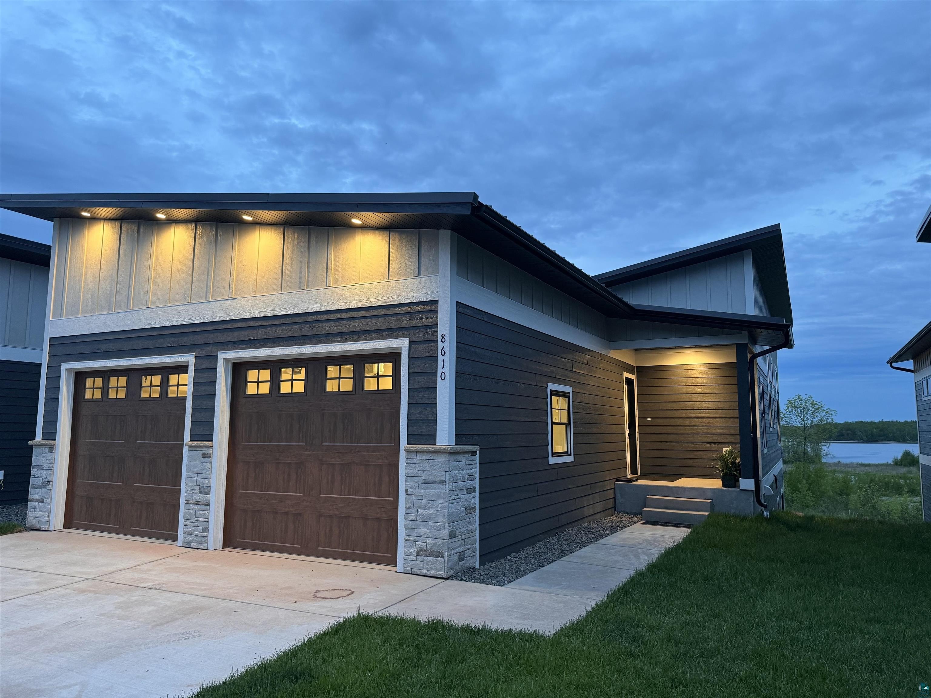 Condo 4BR 3BA - 8620 Maynard Pl, Duluth, MN