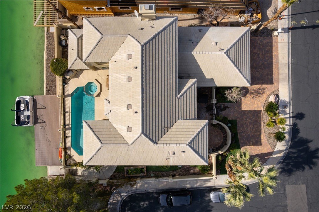 Single Family 4BR 5BA - 3137 Beach View Court, Las Vegas, NV