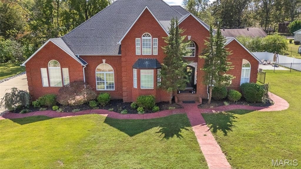 Single Family 6BR 4BA - 902 Paradise Lane, Poplar Bluff, MO
