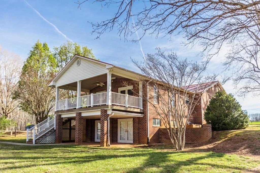 Single Family 3BR 2BA - 1783 Prince Edward Highway, Pamplin, VA