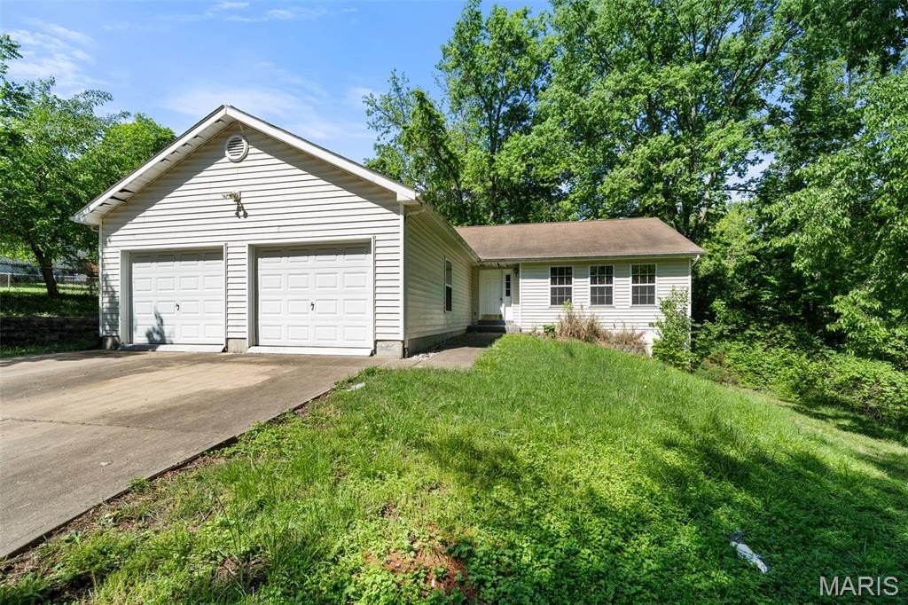 Single Family 3BR 2BA - 101 Gail Drive, St Peters, MO