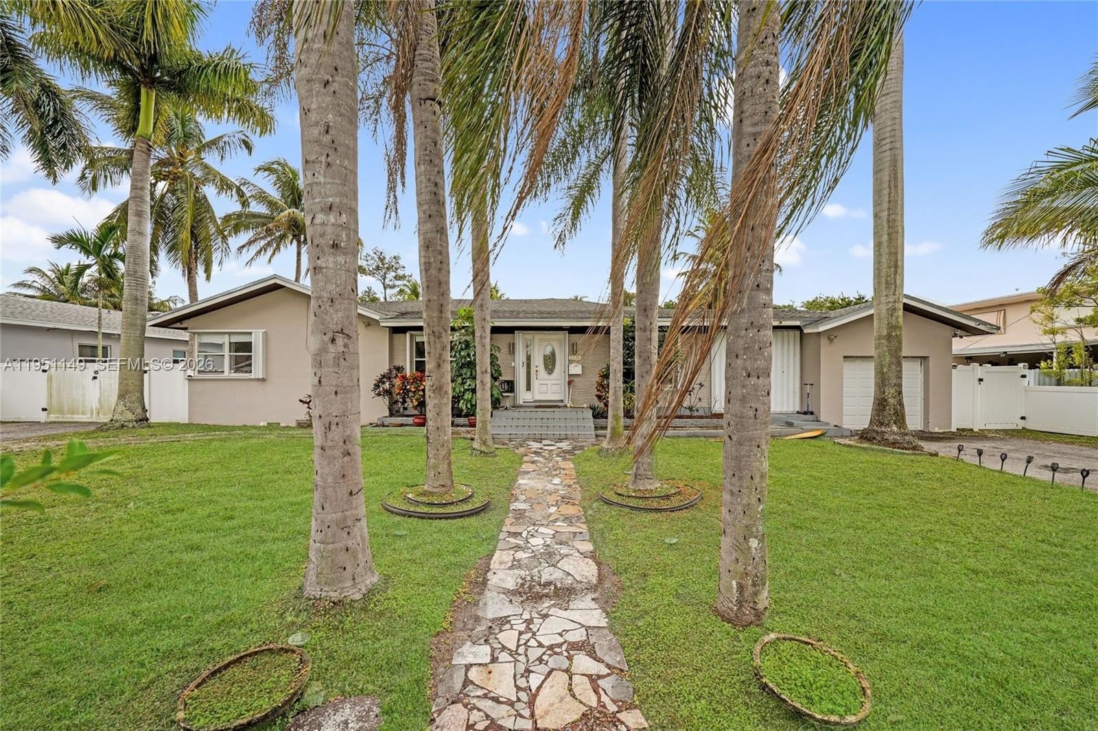 Single Family 3BR 2BA - 2534 Monroe St, Hollywood, FL