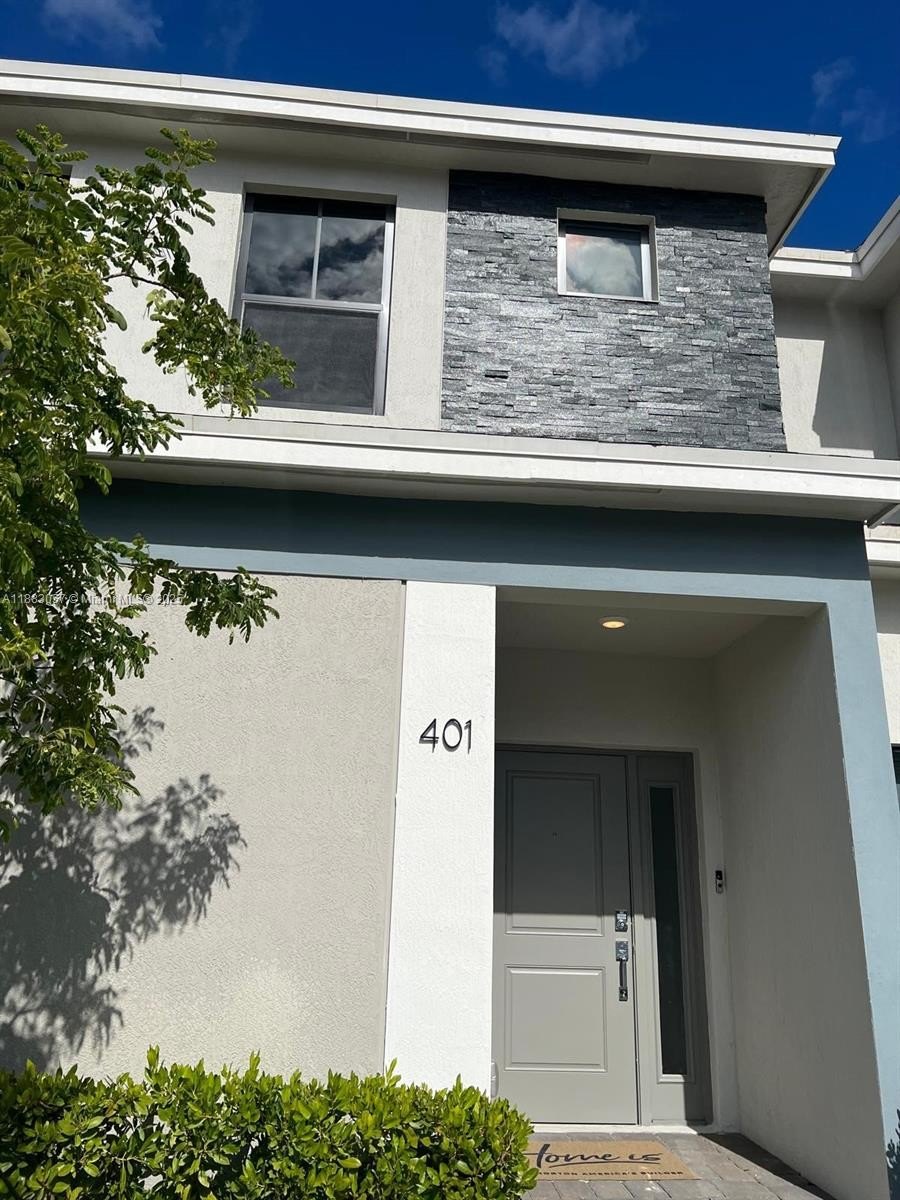 Single Family 3BR 3BA - 401 NE 1st Dr, Florida City, FL