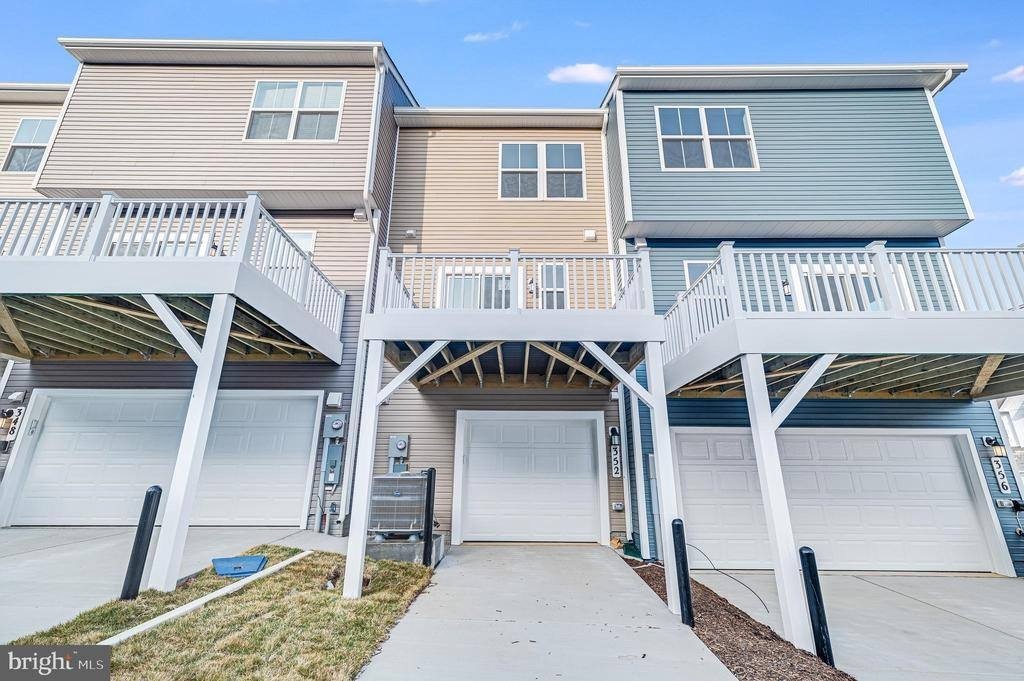 Other 3BR 4BA - 248 Swan Field Avenue, Ranson, WV