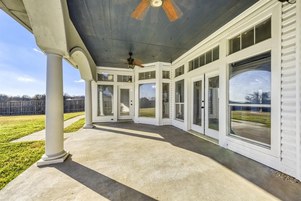 Single Family 3BR 3BA - 153 Whispering Winds Drive, Gunter, TX