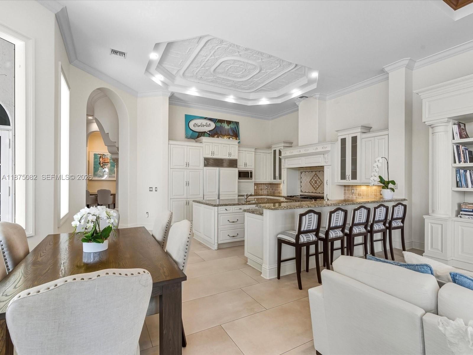 Single Family 5BR 7BA - 4040 Island Estates Dr, Aventura, FL