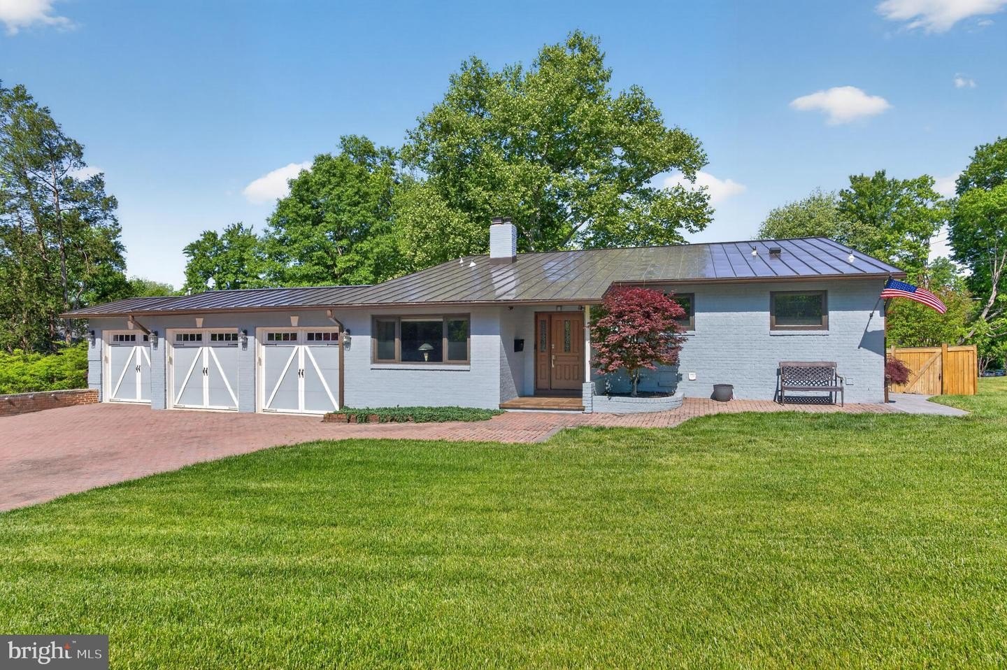 Single Family 4BR 3BA - 8904 STRATFORD LN, ALEXANDRIA, VA