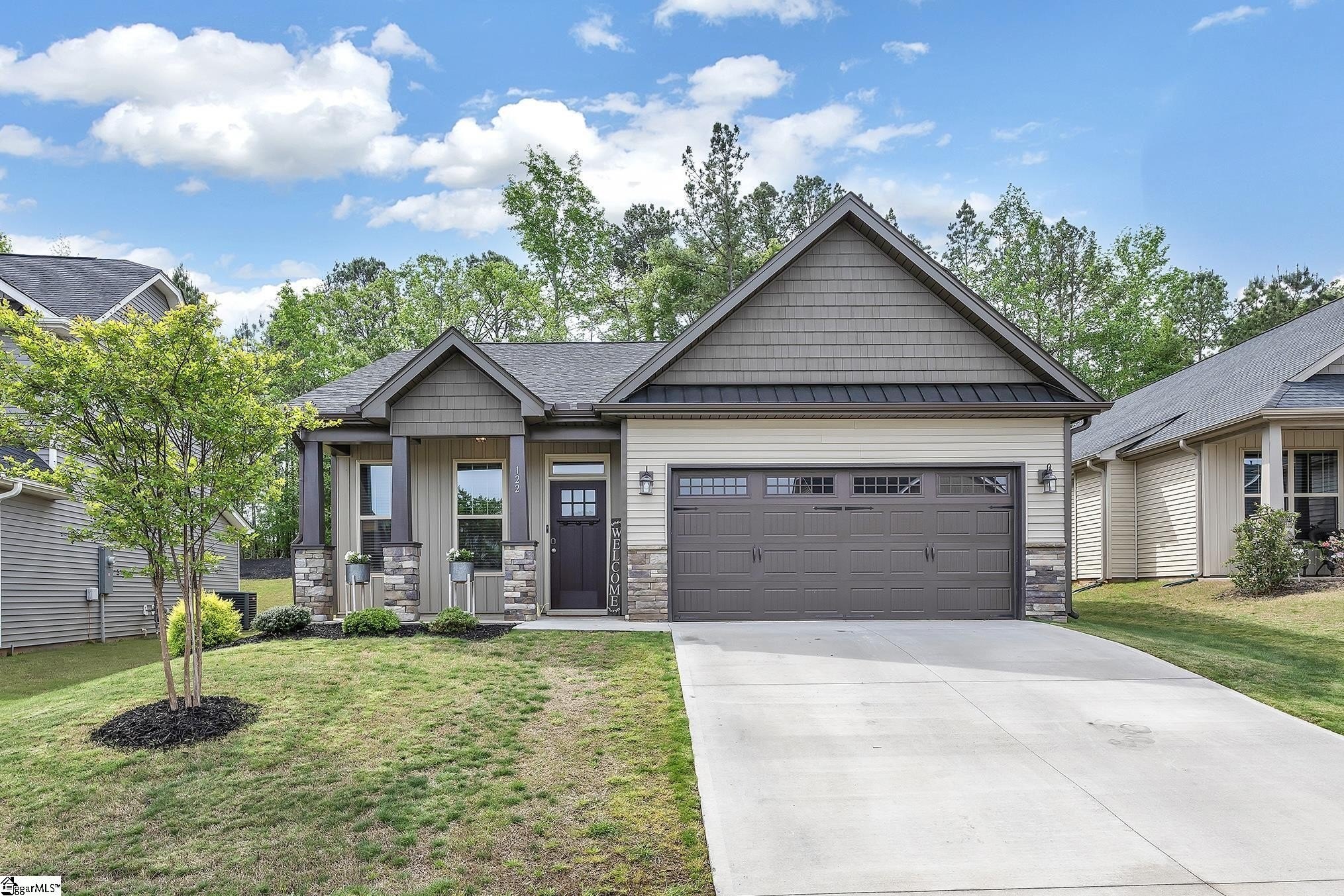 Single Family 3BR 2BA - 122 River Trace Loop, Simpsonville, SC