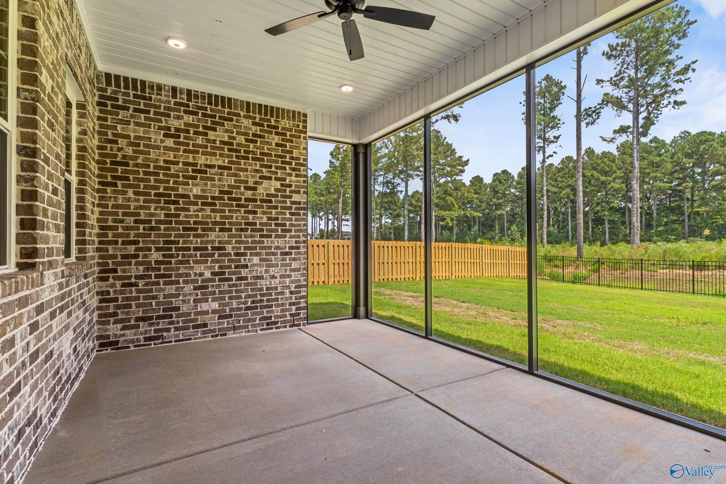 Single Family 4BR 4BA - 124 Landers Road, Madison, AL