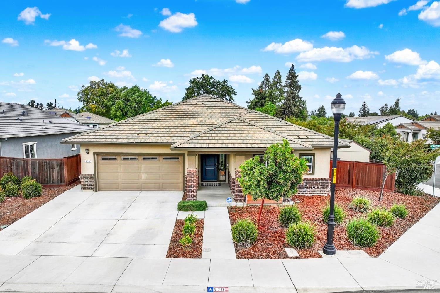 Single Family 4BR 2BA - 970 Camelia Drive, Dixon, CA