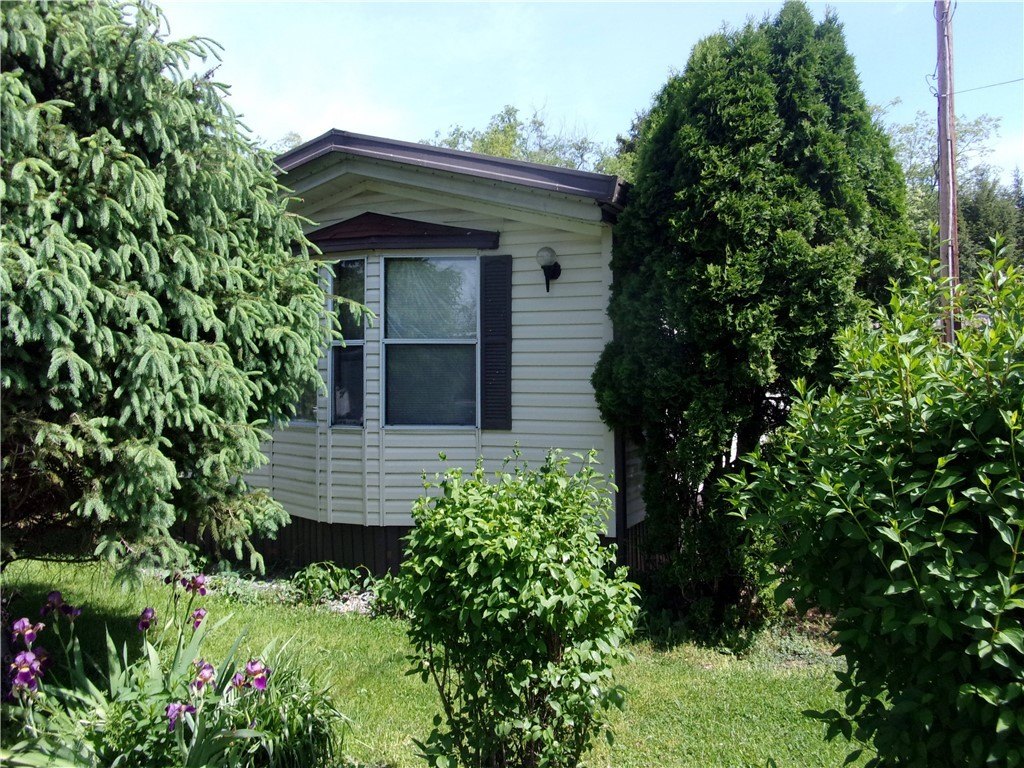 Manufactured Housing 2BR 2BA - 315 Hoover St, St Clair Twp, PA