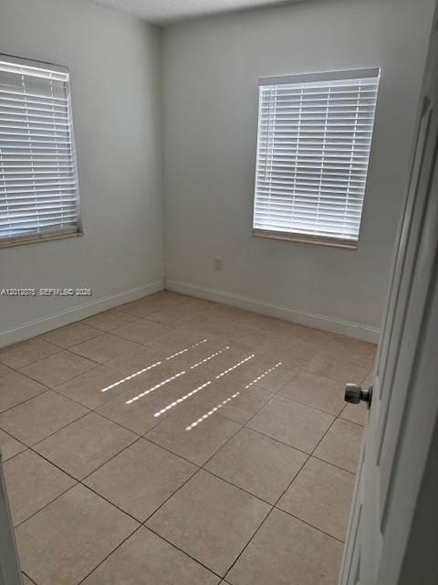 Single Family 2BR 1BA - 6013 SW 34th St, Miramar, FL