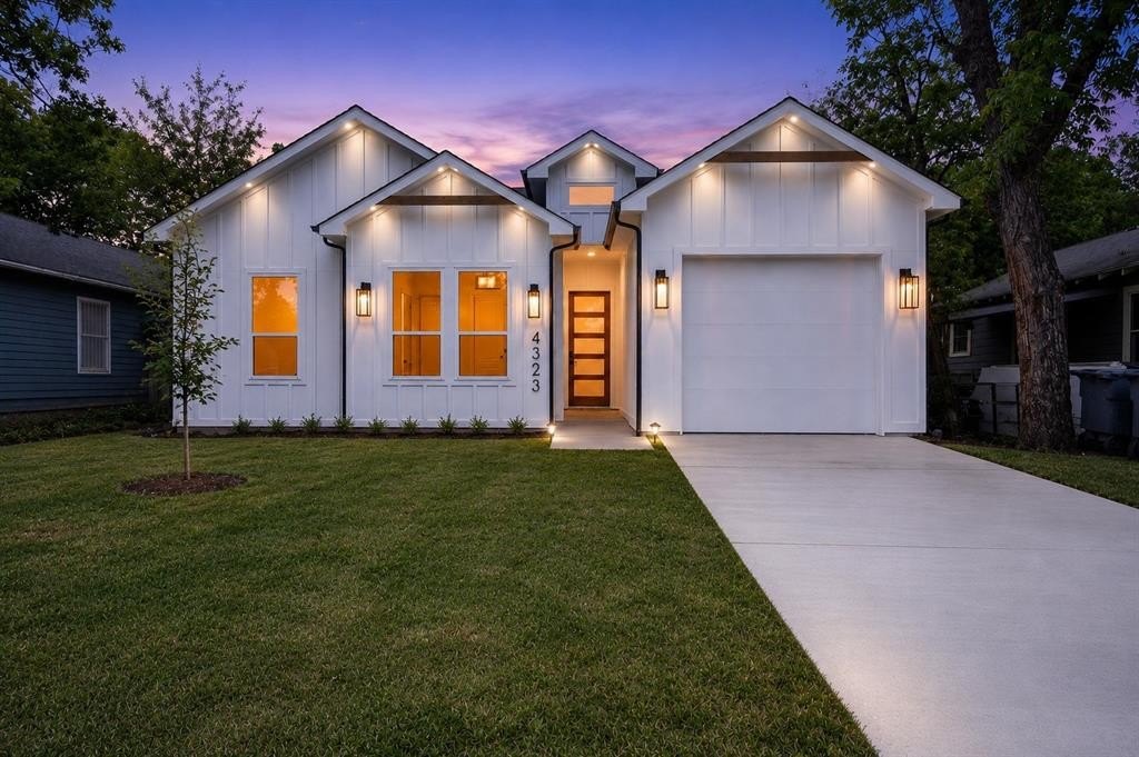 Single Family 3BR 2BA - 4323 Metropolitan Avenue, Dallas, TX