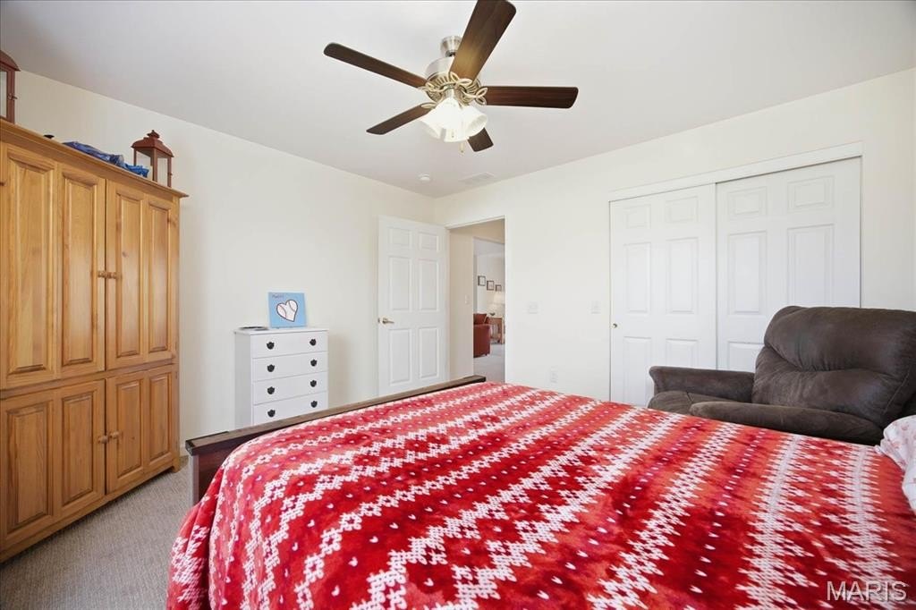 Single Family 3BR 3BA - 716 Wedgewood Lane, Trenton, IL