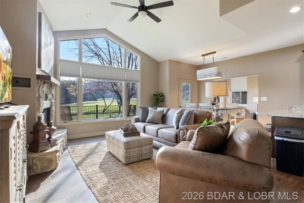 Single Family 3BR 3BA - 23 Cottage Park East #7, Camdenton, MO