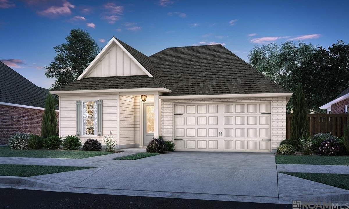 Single Family 3BR 2BA - 15231 Hazelwood Ct, Prairieville, LA