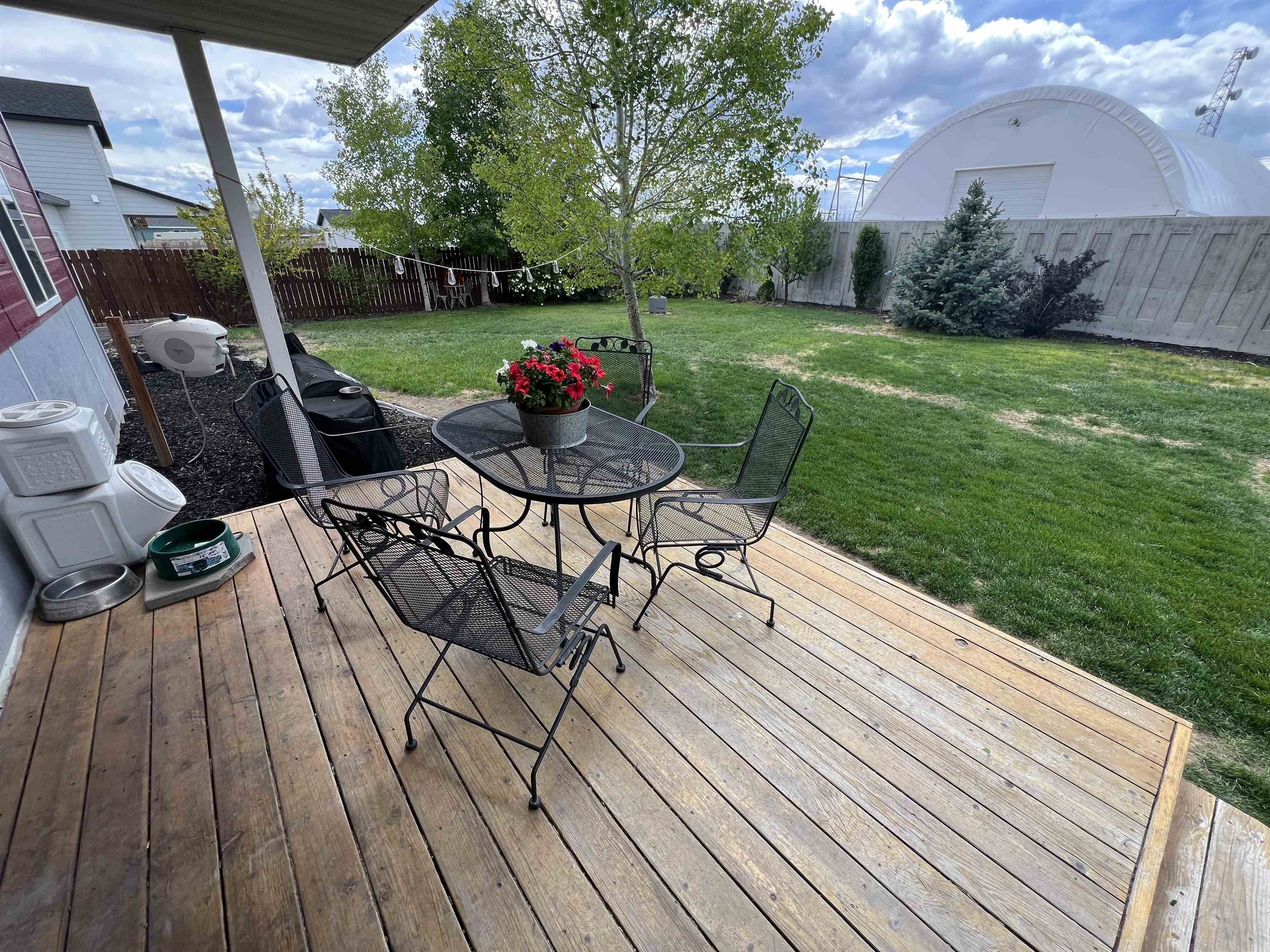 Single Family 4BR 3BA - 612 Wellington Court, Riverton, WY