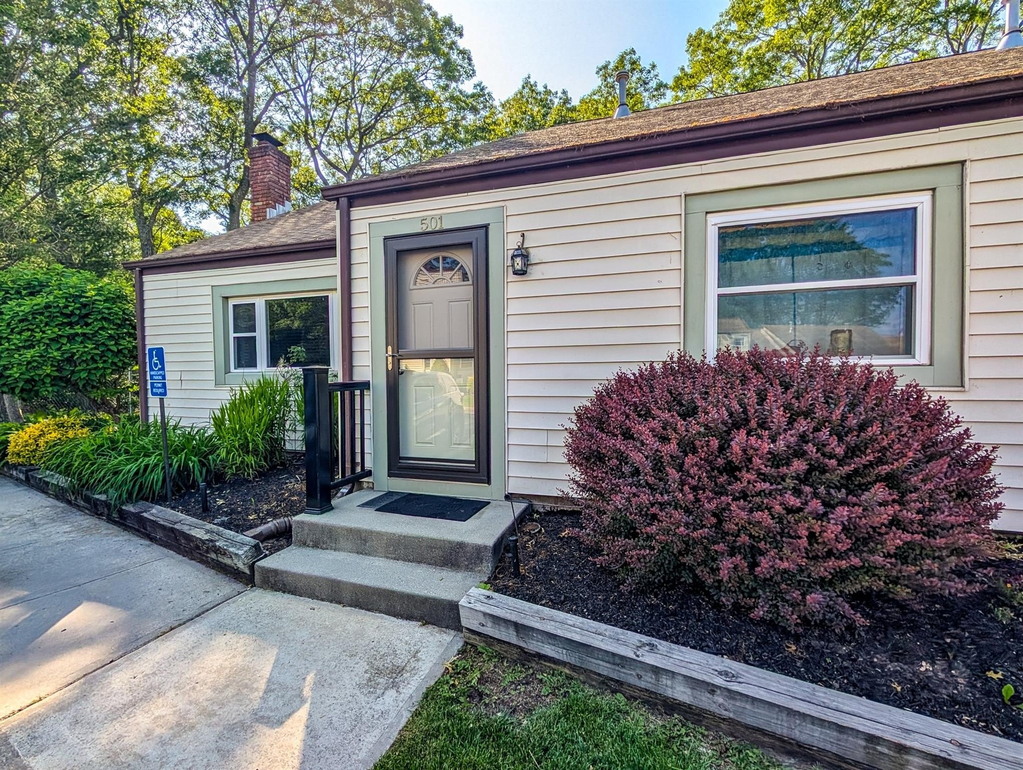 501 Lk Ct  