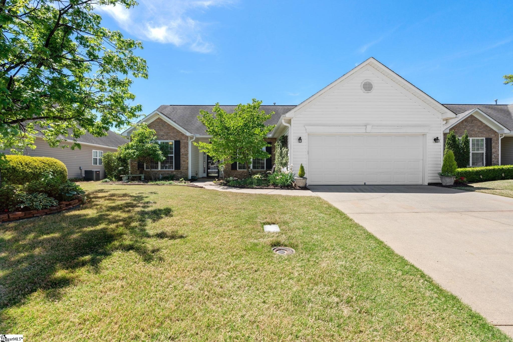 Single Family 3BR 2BA - 109 Wild Thorn Lane, Greenville, SC