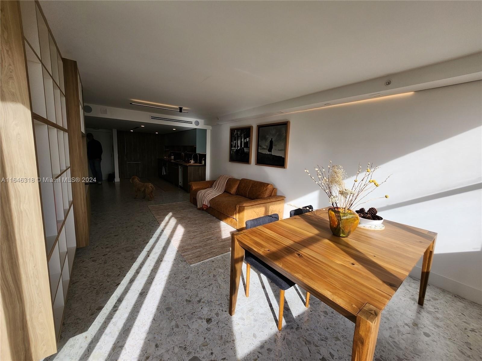 Condo 2BR 2BA - 2555 Collins Ave, Miami Beach, FL
