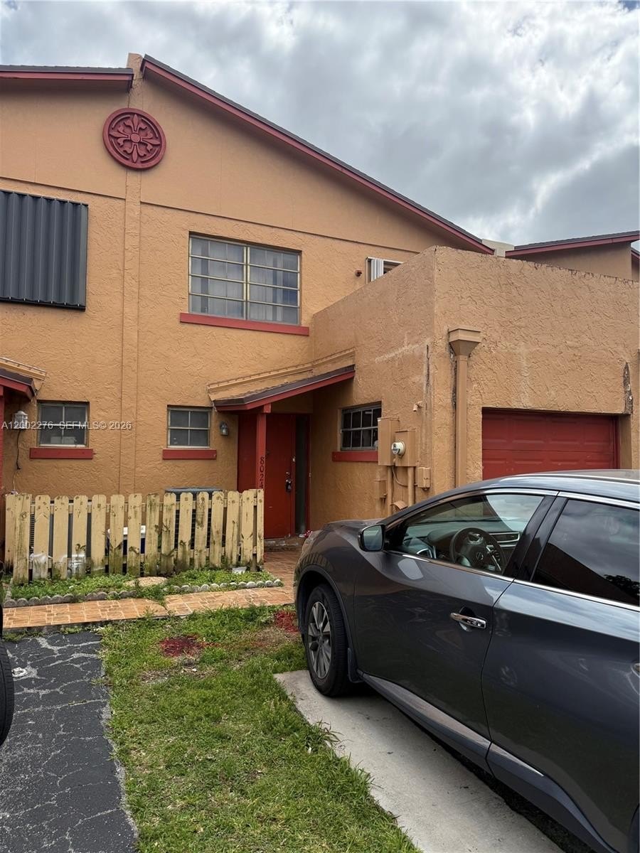 Single Family 3BR 3BA - 8024 NW 27th Ct, Sunrise, FL