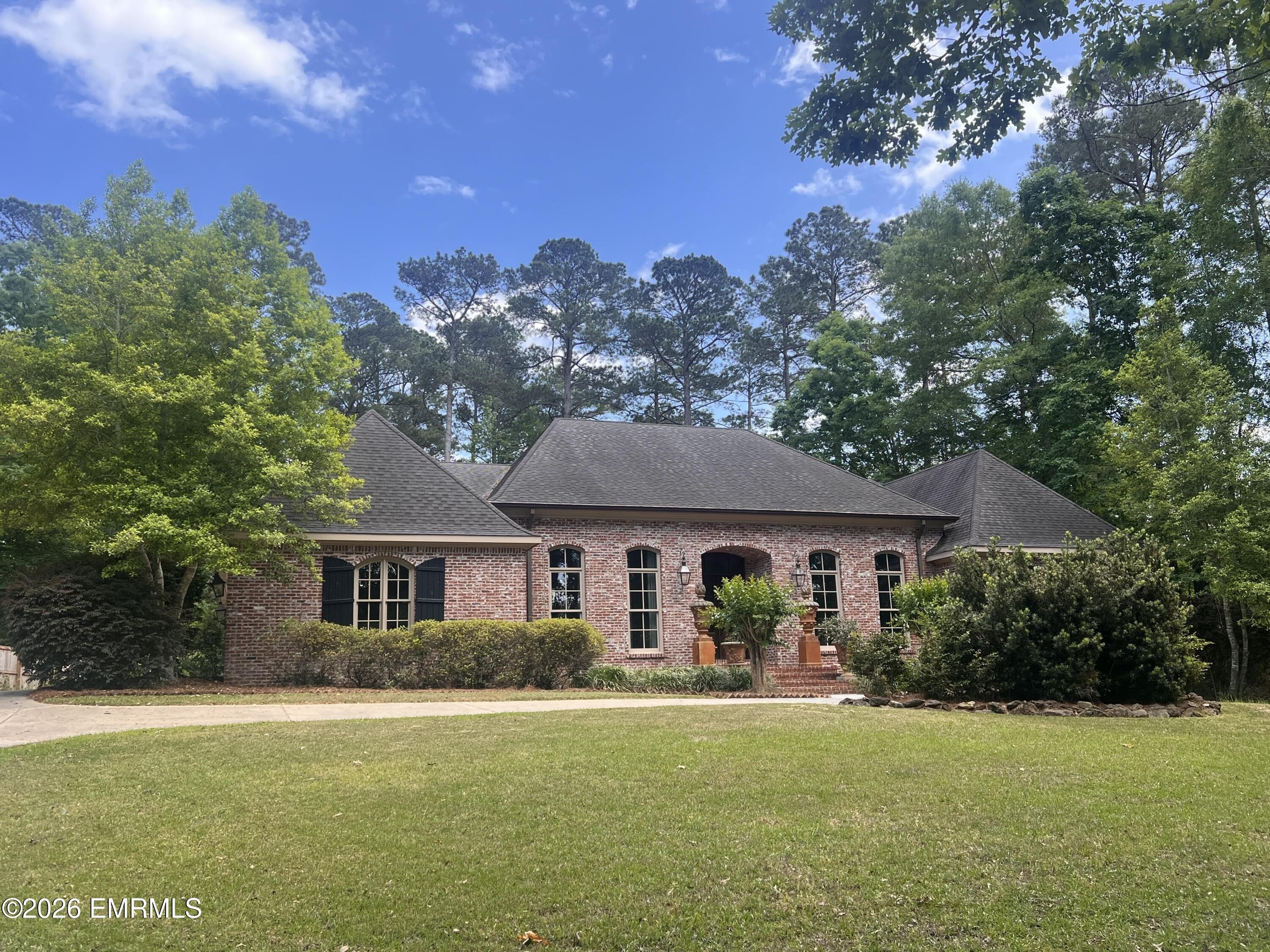 Single Family 4BR 6BA - 603 Northwood Commons Drive, Meridian, MS