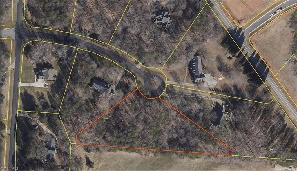 Single Family - 803 Birch Bark Lane, Greensboro, NC
