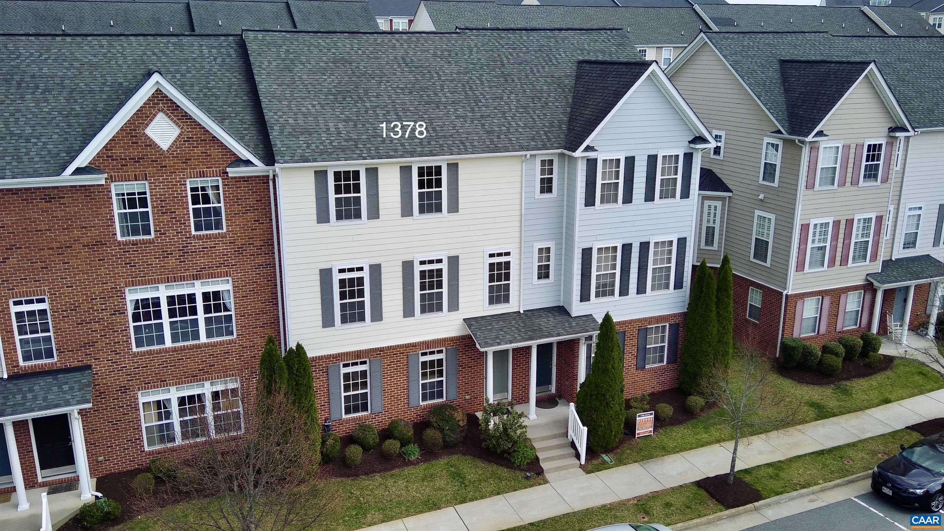 Single Family 4BR 4BA - 1378 TIMBERWOOD BLVD, CHARLOTTESVILLE, VA