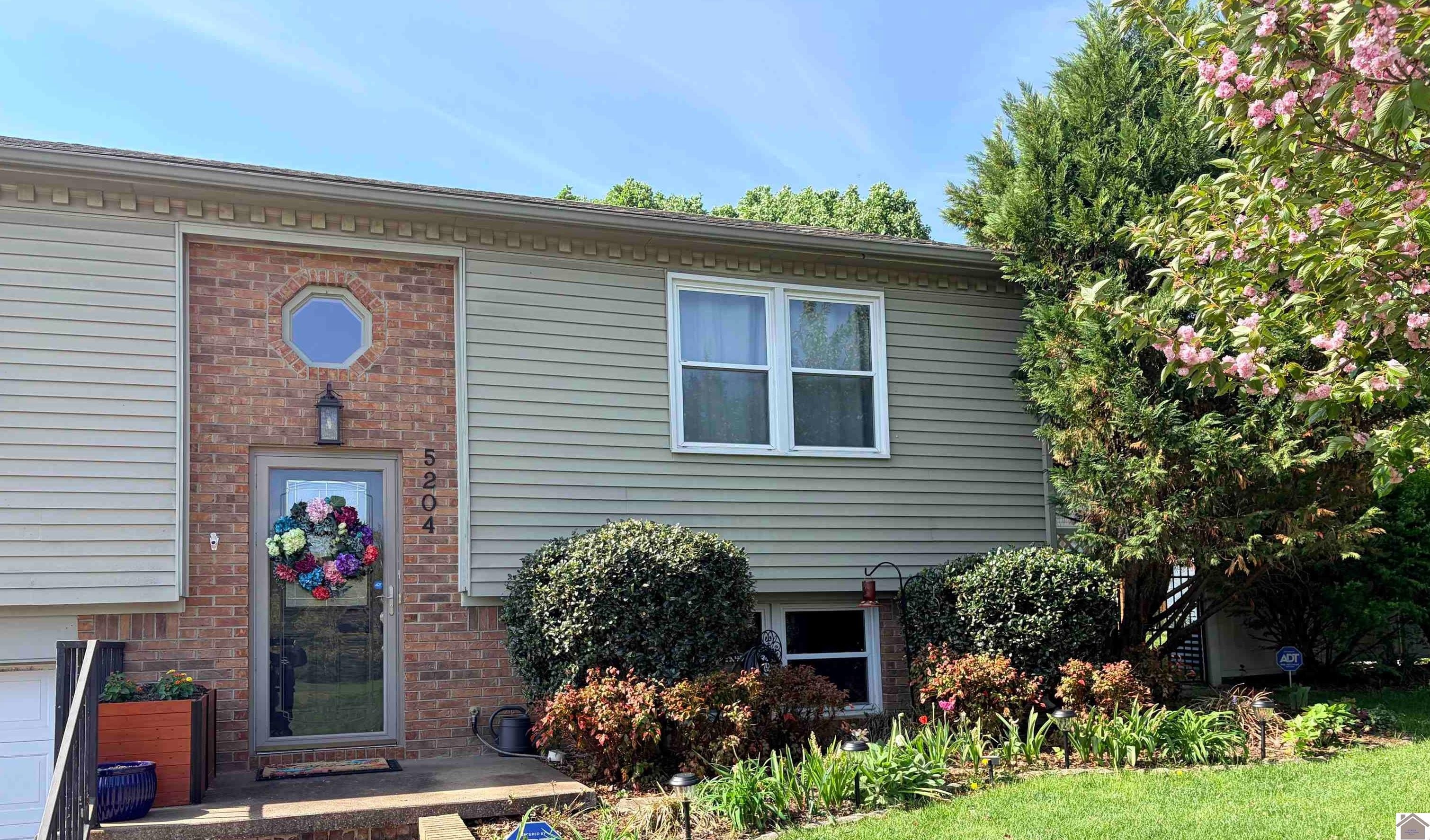 Single Family 3BR 2BA - 5204 Ogilvie Ave, Paducah, KY