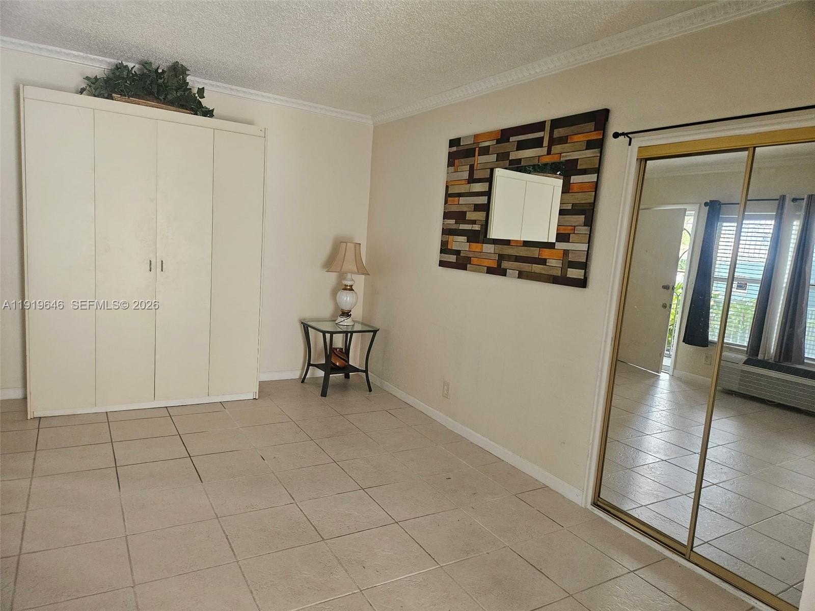 Condo 1BR 1BA - 315 Van Buren St, Hollywood, FL