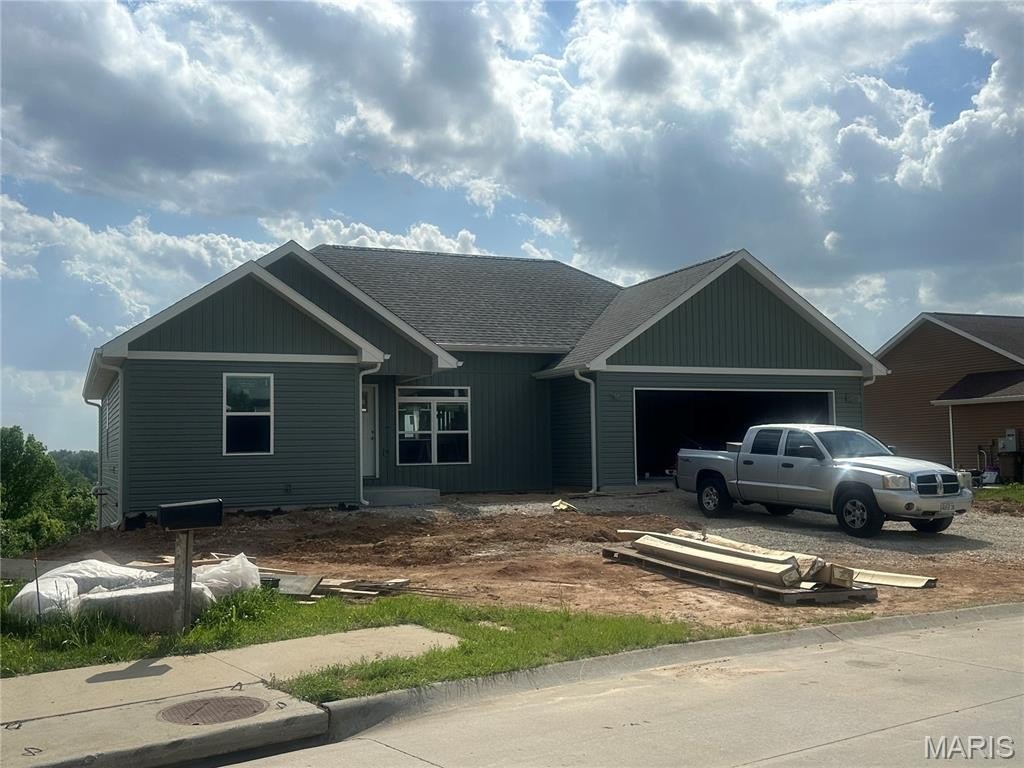 Single Family 3BR 2BA - 1919 Eden Way, Cape Girardeau, MO