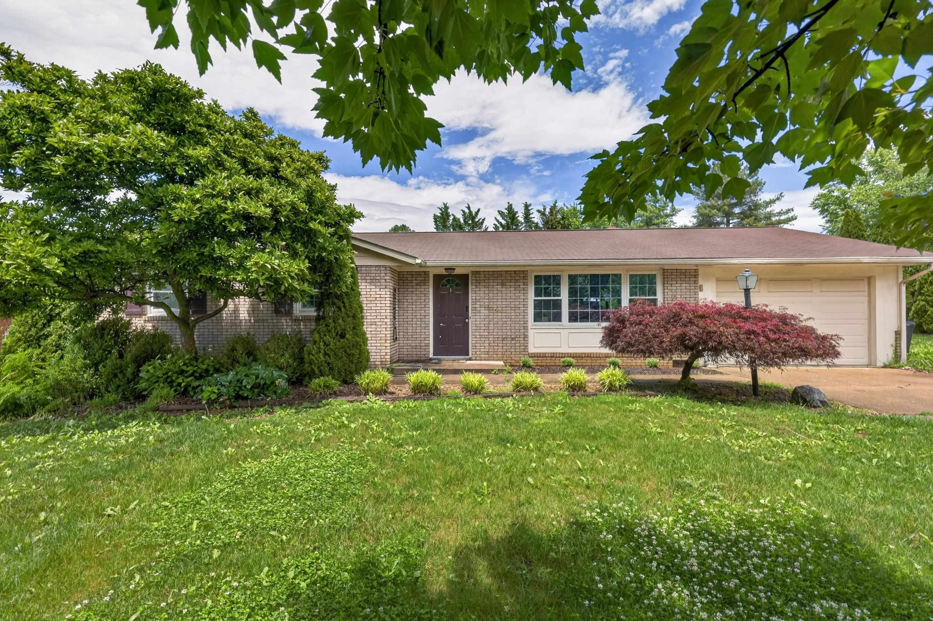 Single Family 3BR 2BA - 2544 RAWLEY PIKE, ROCKINGHAM, VA