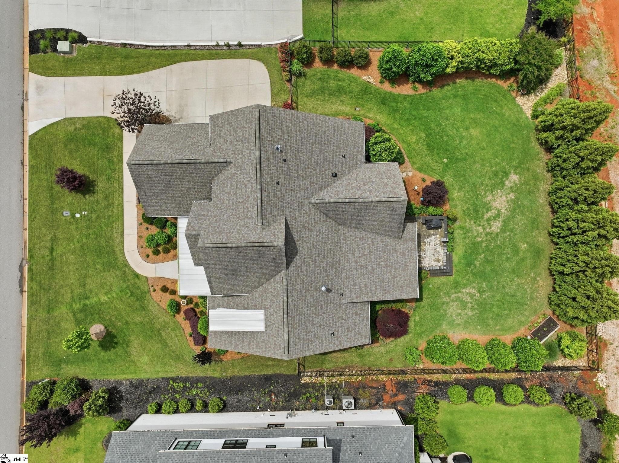Single Family 4BR 4BA - 102 Braxton Meadow Drive, Simpsonville, SC