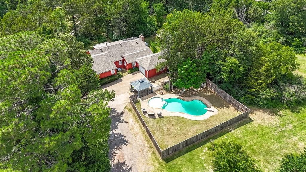 Single Family 3BR 4BA - 3312 Vine Lane, Denison, TX