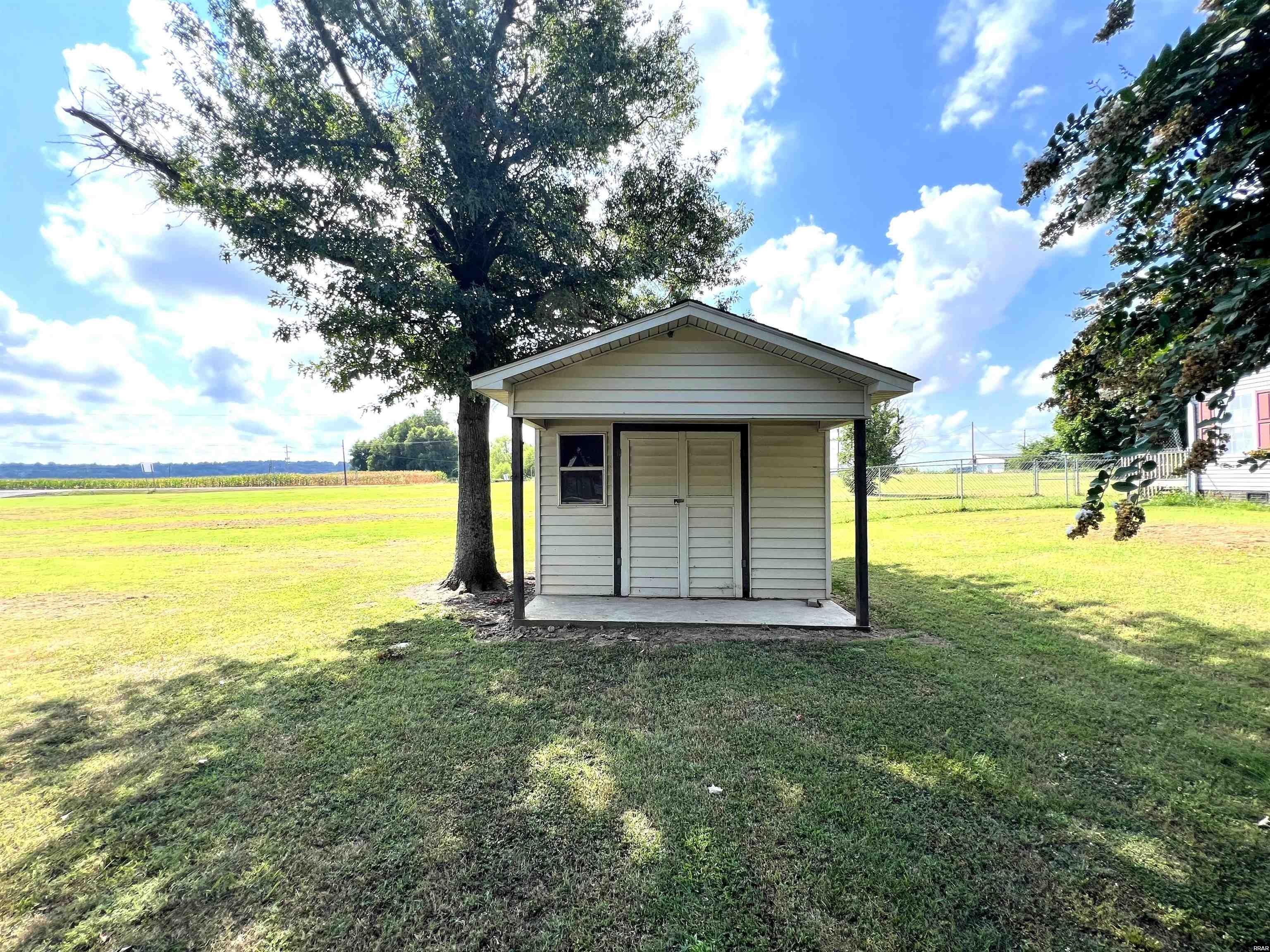 Single Family 2BR 2BA - 926 Lake Drive, Hornbeak, TN