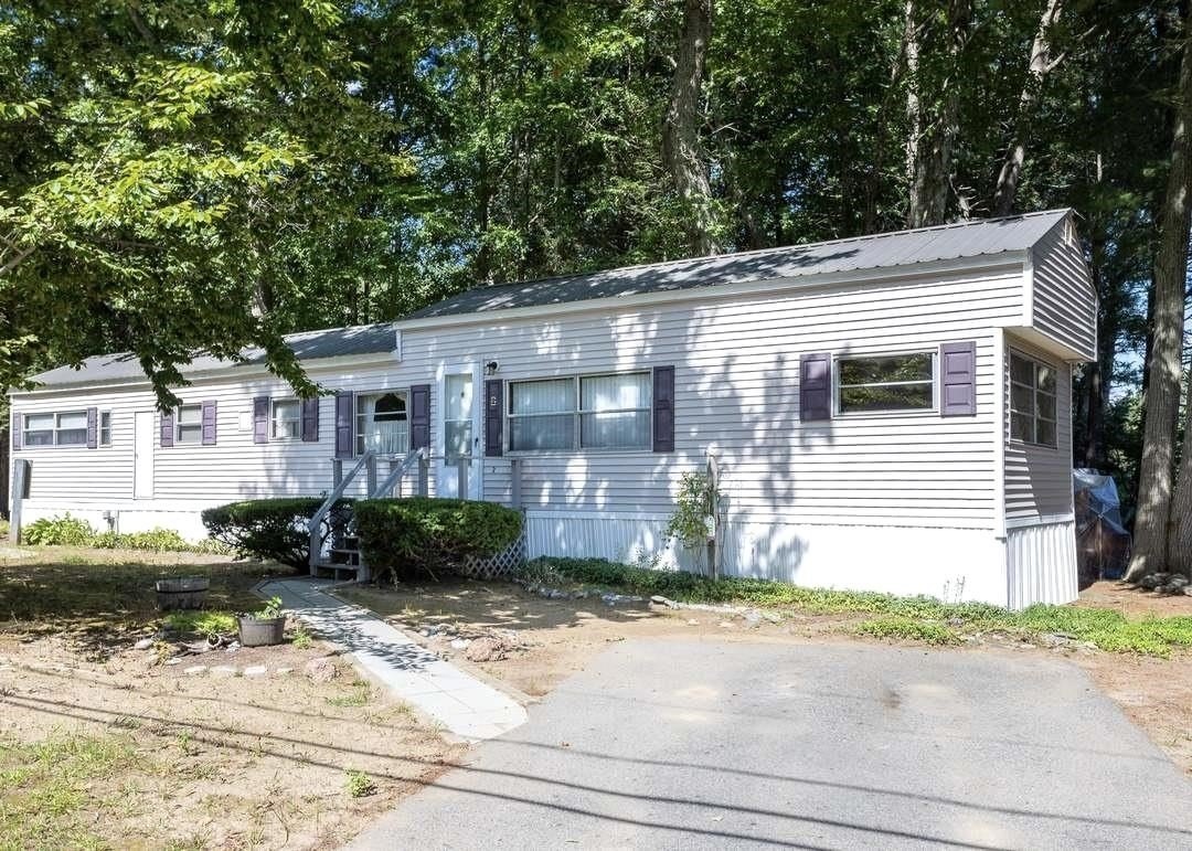 Manufactured Housing 2BR 1BA - 2 Hemlock Haven Drive, Hampton, NH