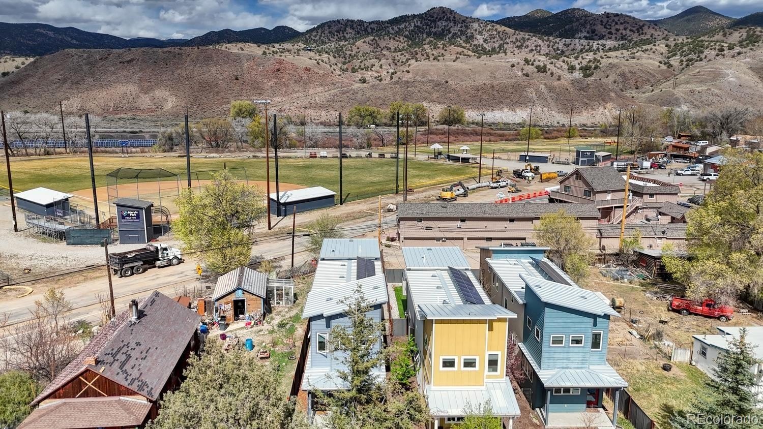 Single Family 3BR 3BA - 926 W Second Street, Salida, CO