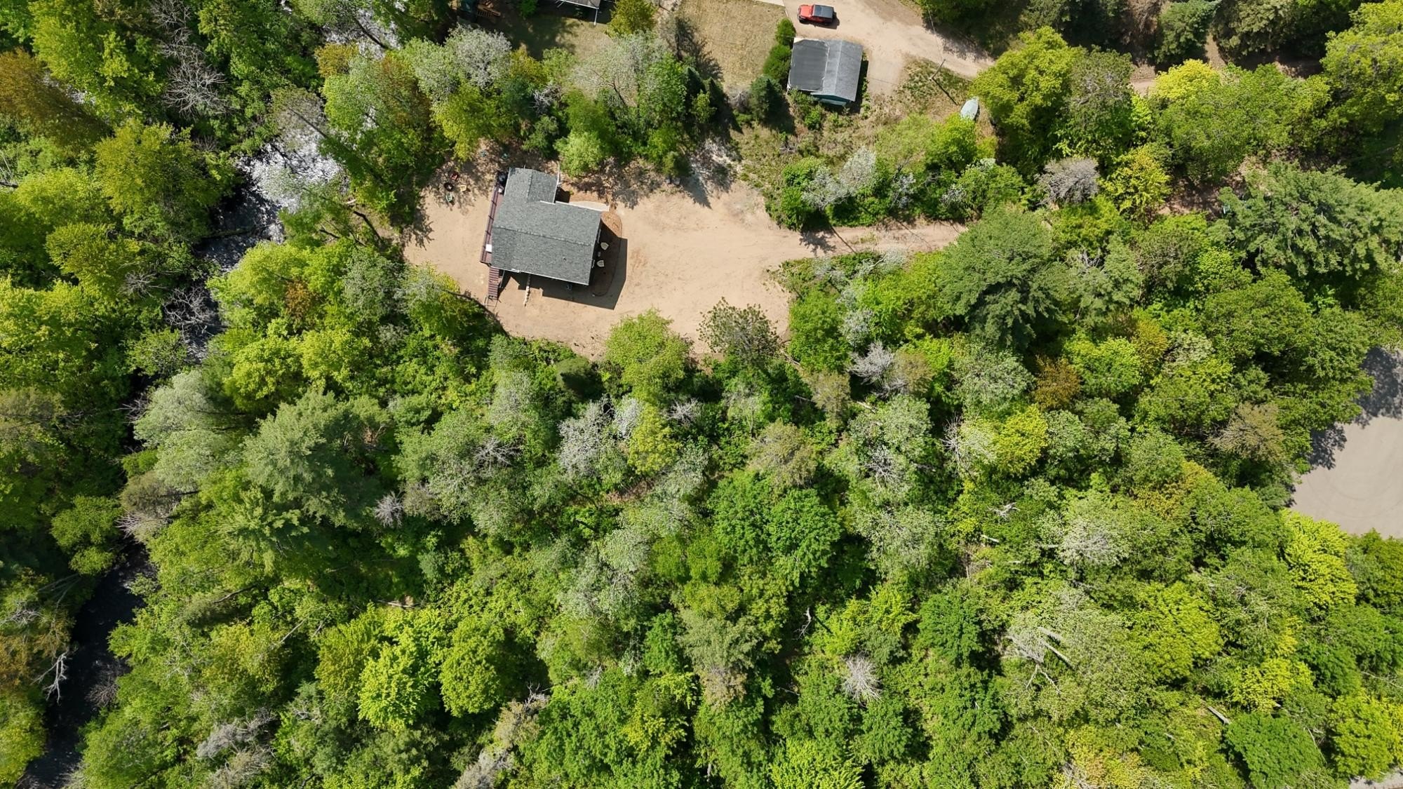 2074 HIDDEN WATERS RD N  