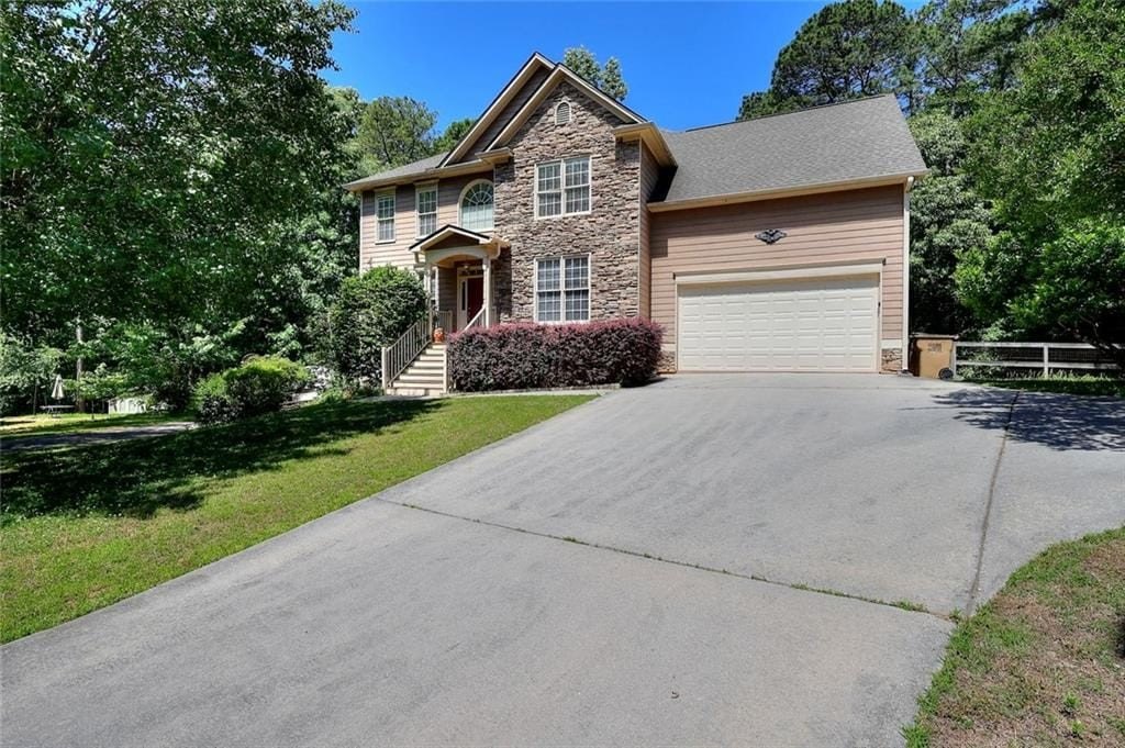 Single Family 4BR 3BA - 121 Brookhaven Lane, Canton, GA