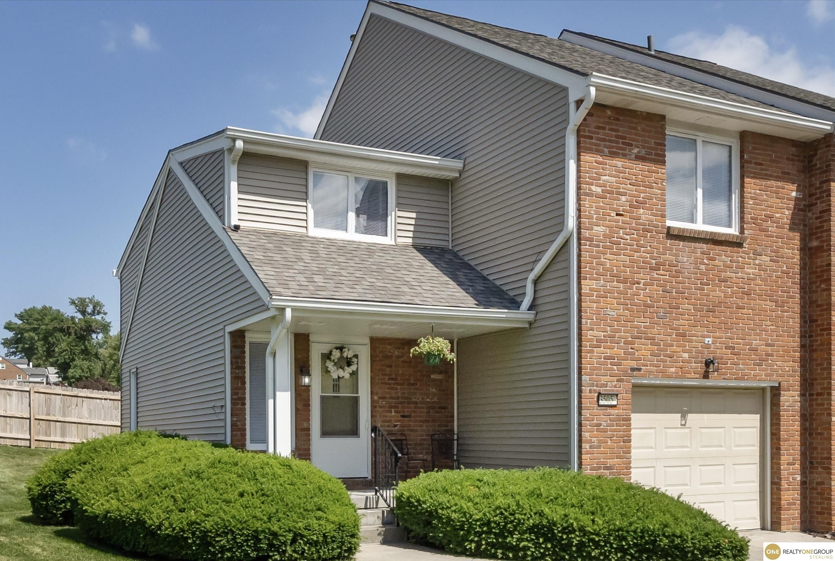 Single Family 2BR 3BA - 3505 S 56th Plaza, Omaha, NE