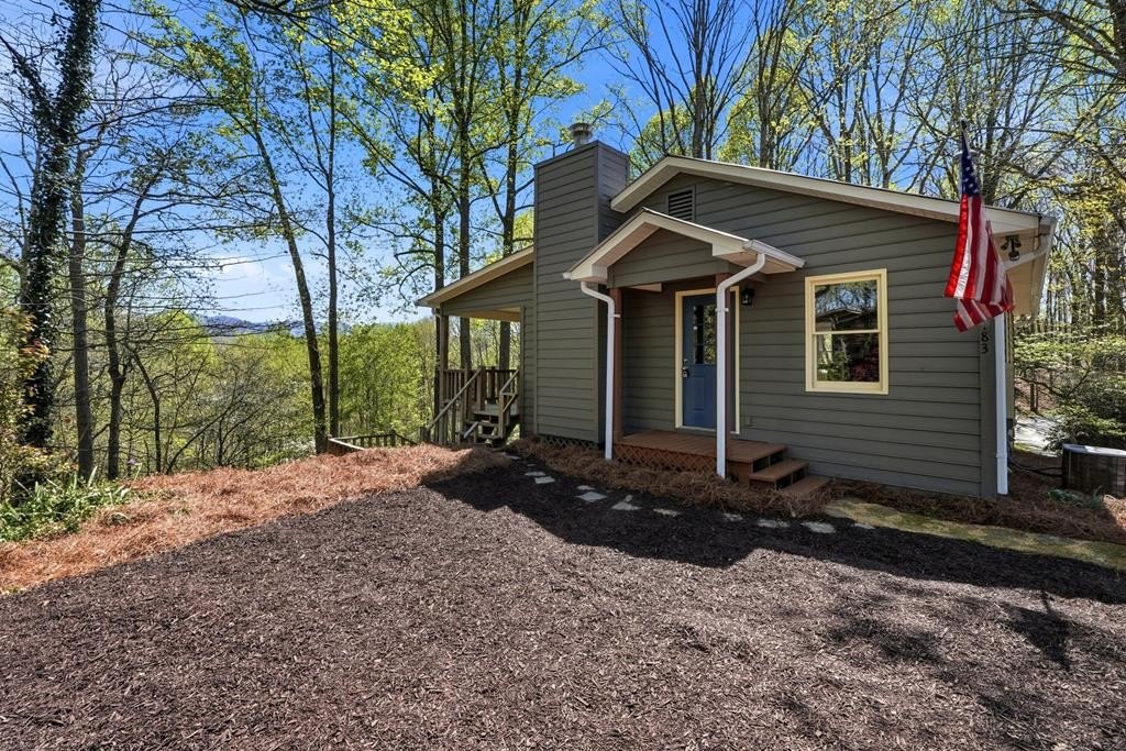 Single Family 3BR 2BA - 183 Dogwood Court, Ellijay, GA