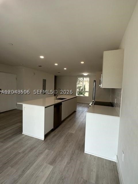 Condo 2BR 3BA - 2561 NE 193rd St, Miami, FL