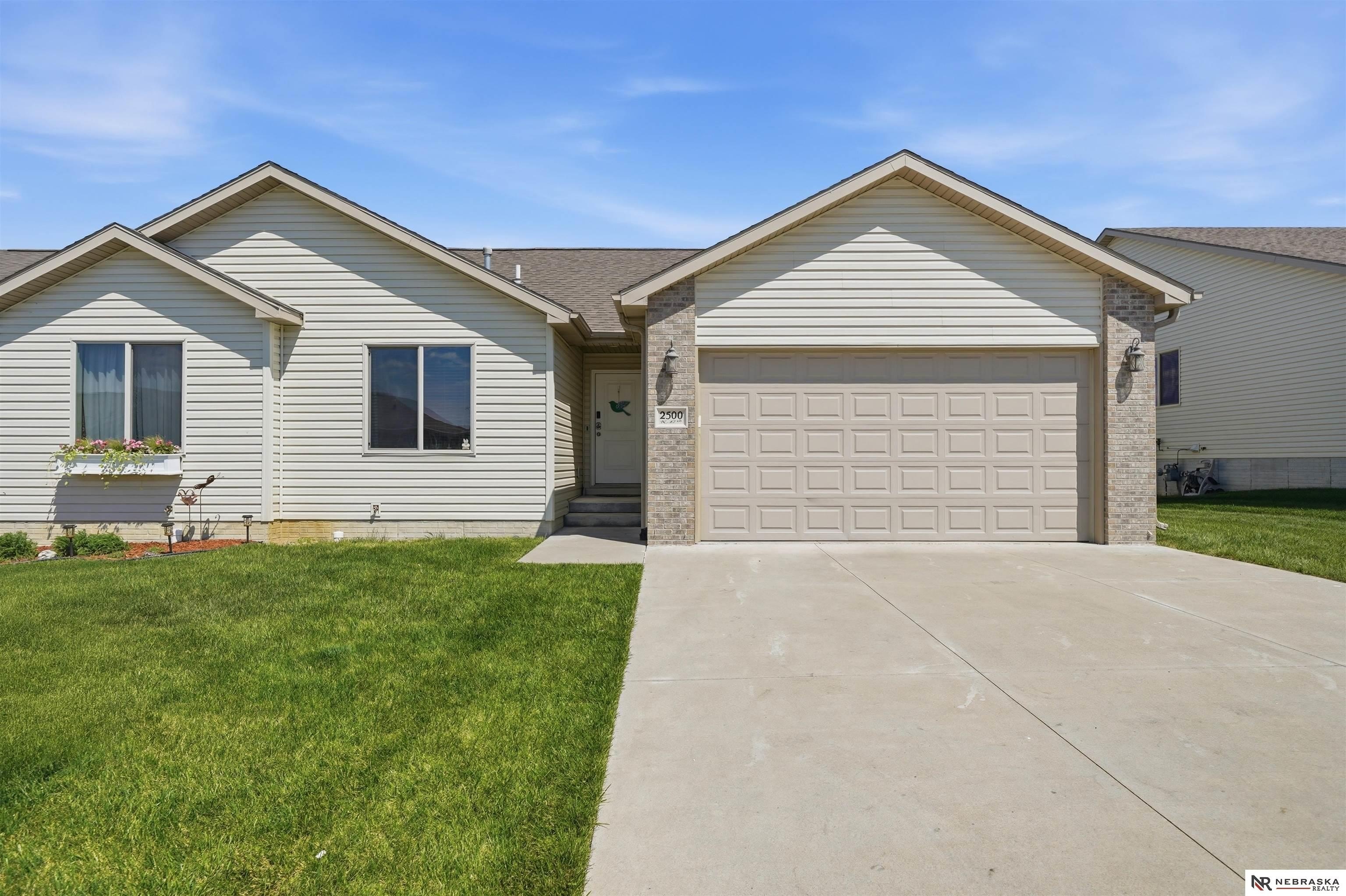 Single Family 4BR 3BA - 2500 N 87th Street, Lincoln, NE