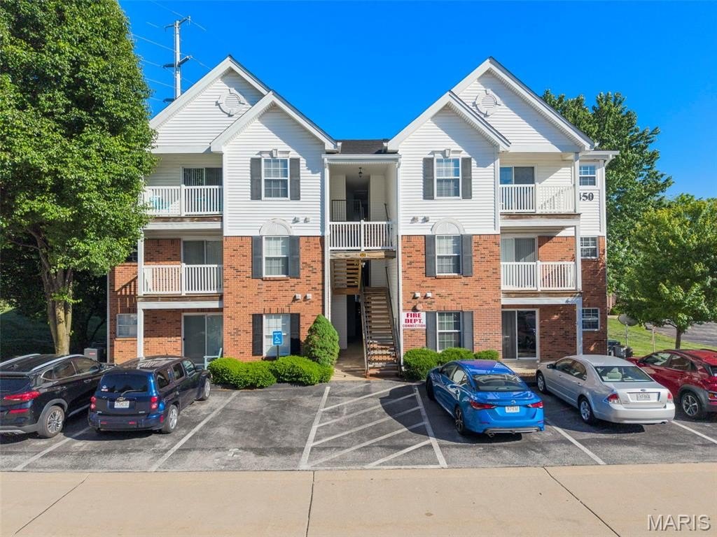 Condo 2BR 2BA - 450 Benton Drive, St Peters, MO