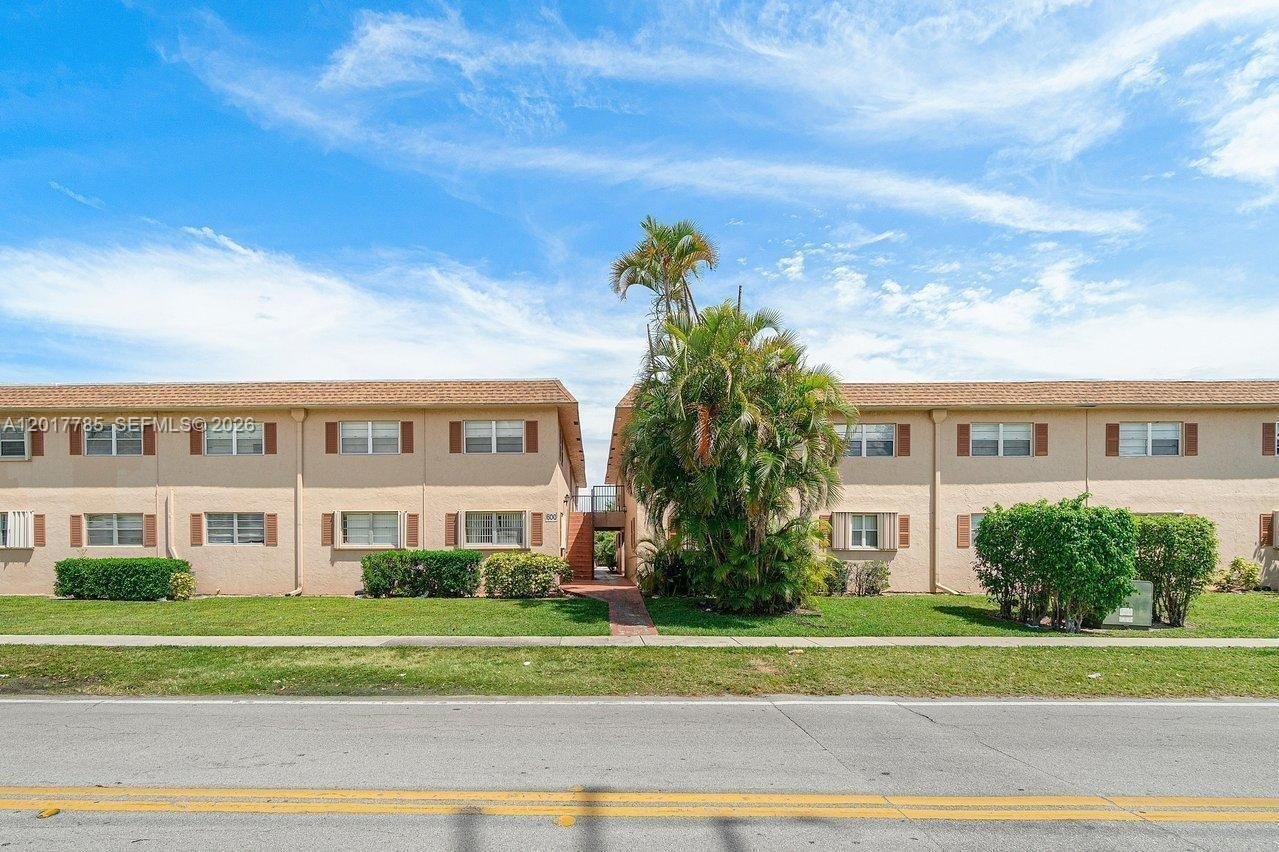 Condo 1BR 1BA - 500 SW 2nd Ave, Boca Raton, FL